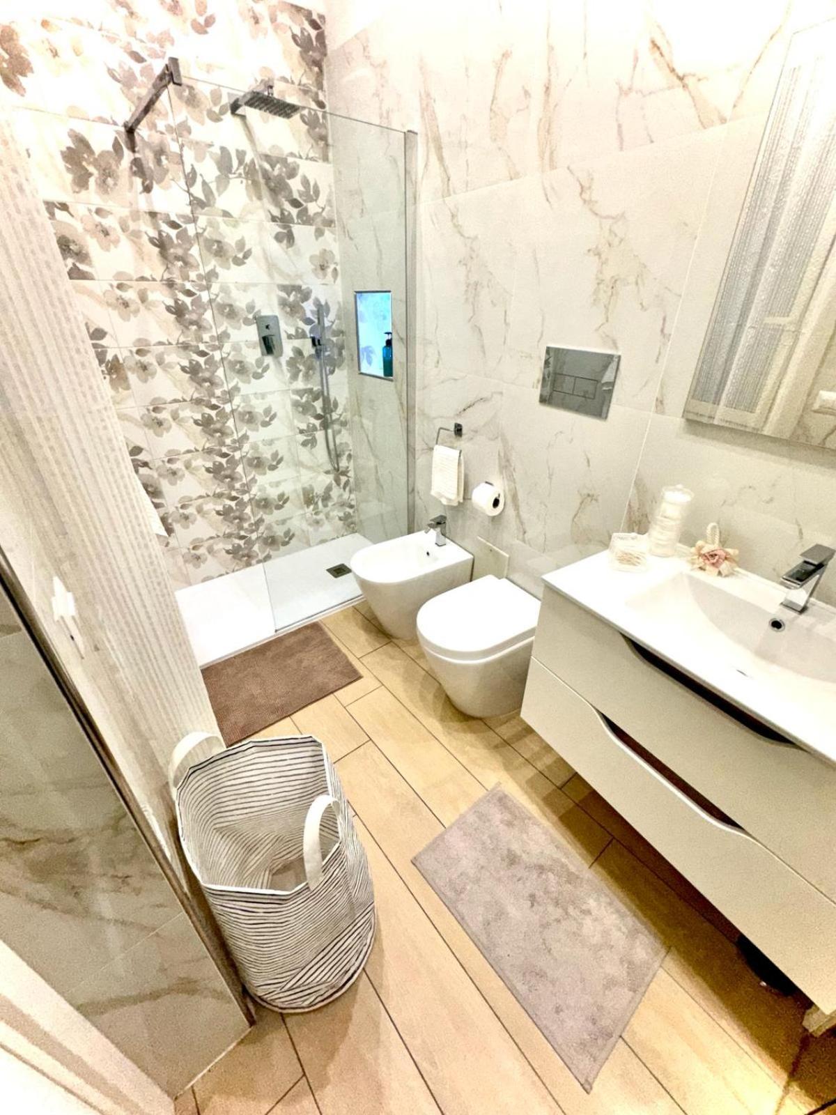Apartment Casa Maria Spaccanapoli Naples